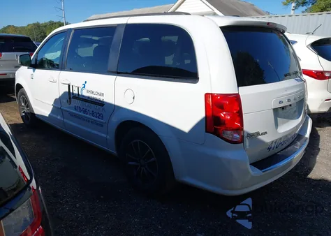 2017 Dodge Grand Caravan Gt from USA, damaged, VIN 2C4RDGEG3HR792396